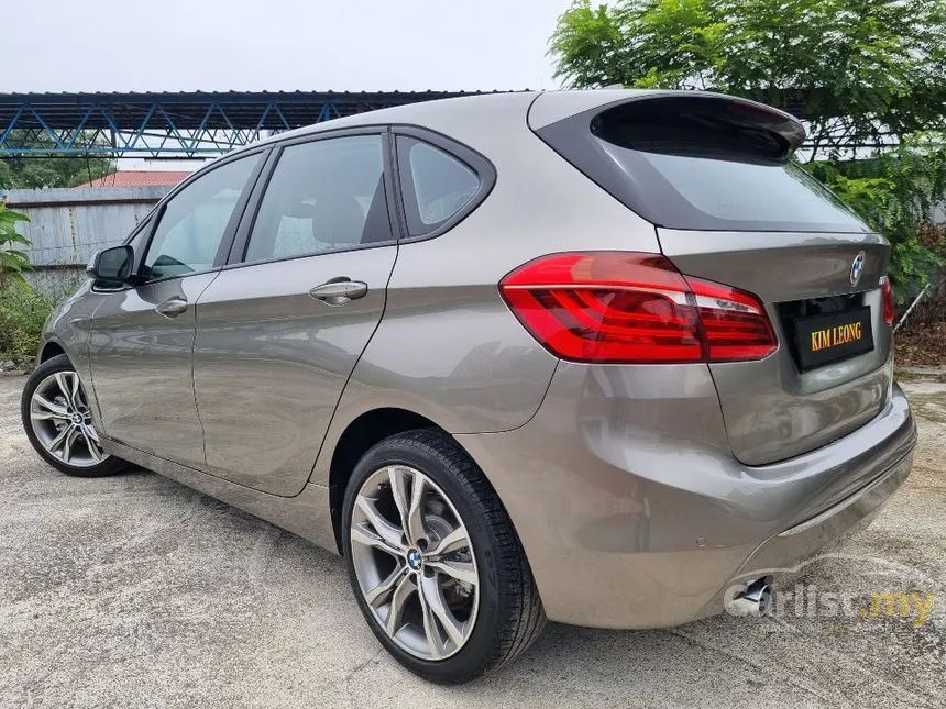 2015 BMW 218i Active Tourer Hatchback