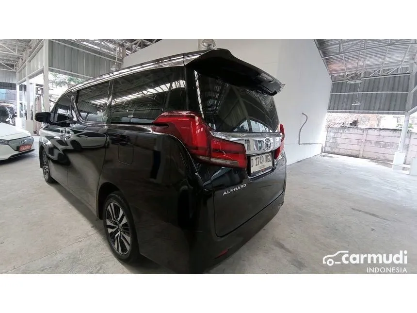 2018 Toyota Alphard X MPV