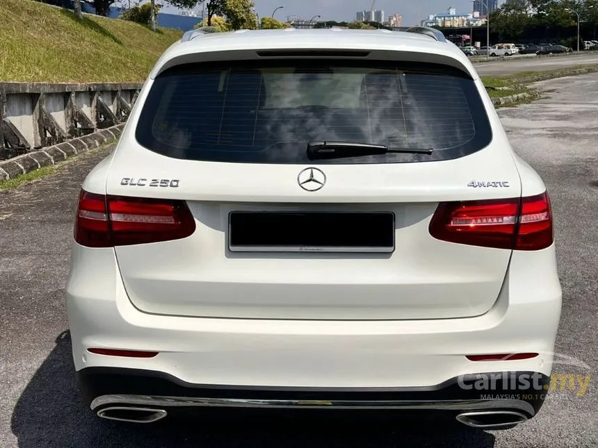 2017 Mercedes-Benz GLC250 4MATIC AMG Line SUV