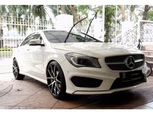 2015 Mercedes-Benz CLA200 1.6 Sport Coupe AMG line #jualcepatpemiliklangsung
