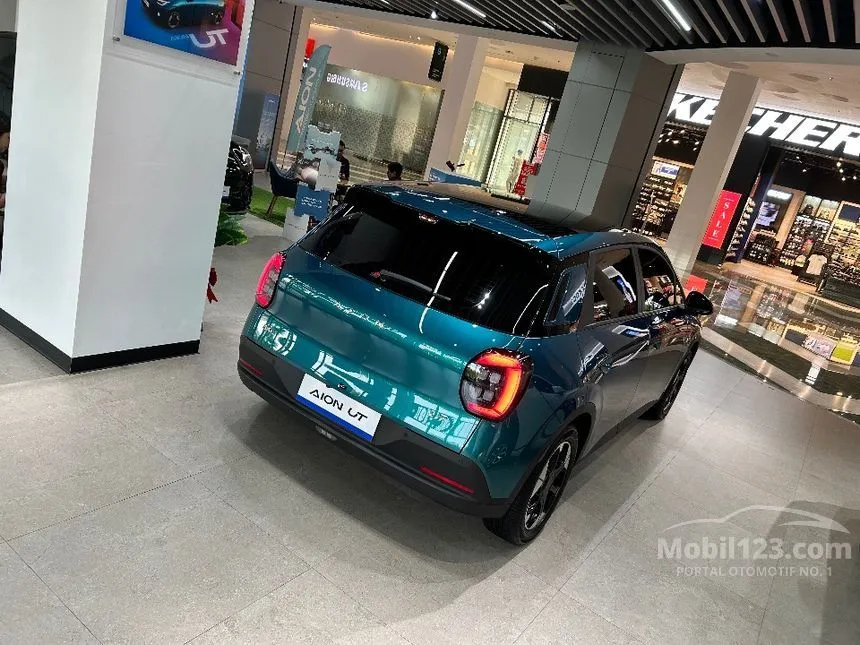 2026 GAC AION UT Premium Hatchback