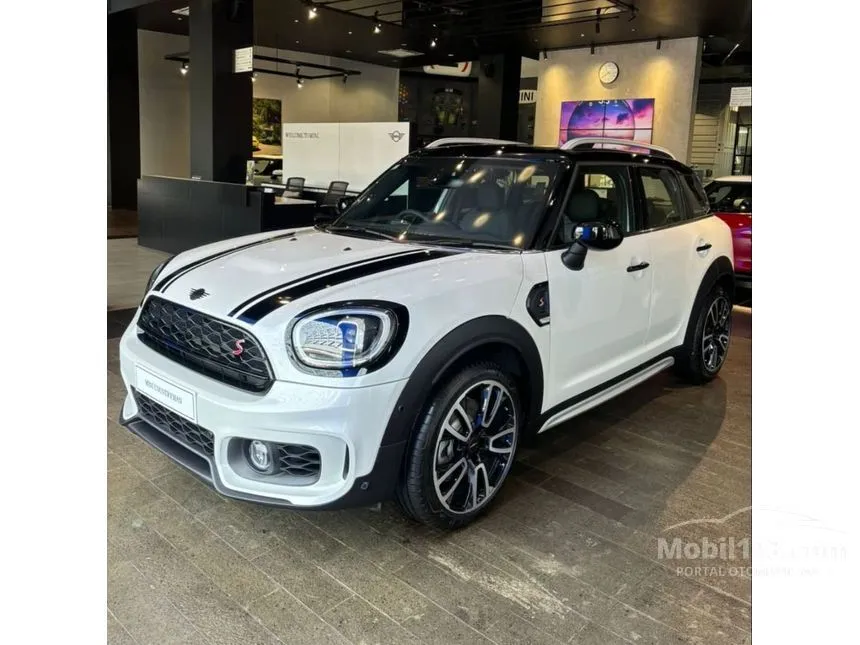 Jual Mobil MINI Countryman 2025 S ALL4 Favoured Trim 2.0 di Kalimantan Timur Automatic SUV Putih Rp 1.035.000.000