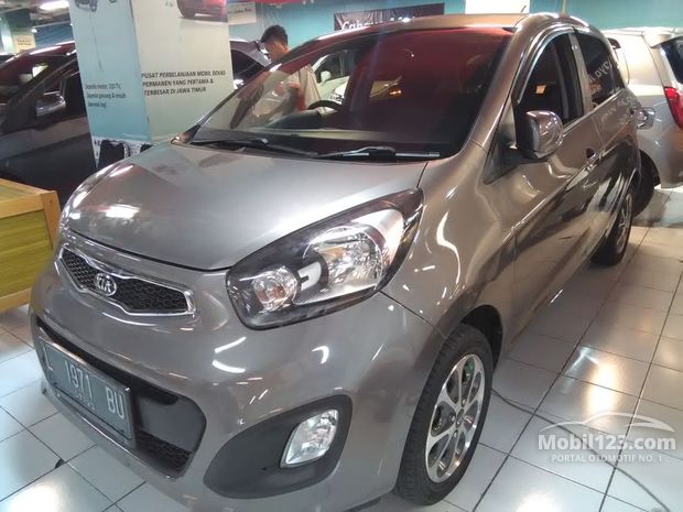 KIA Mobil Bekas Baru dijual di Surabaya Jawa-timur 