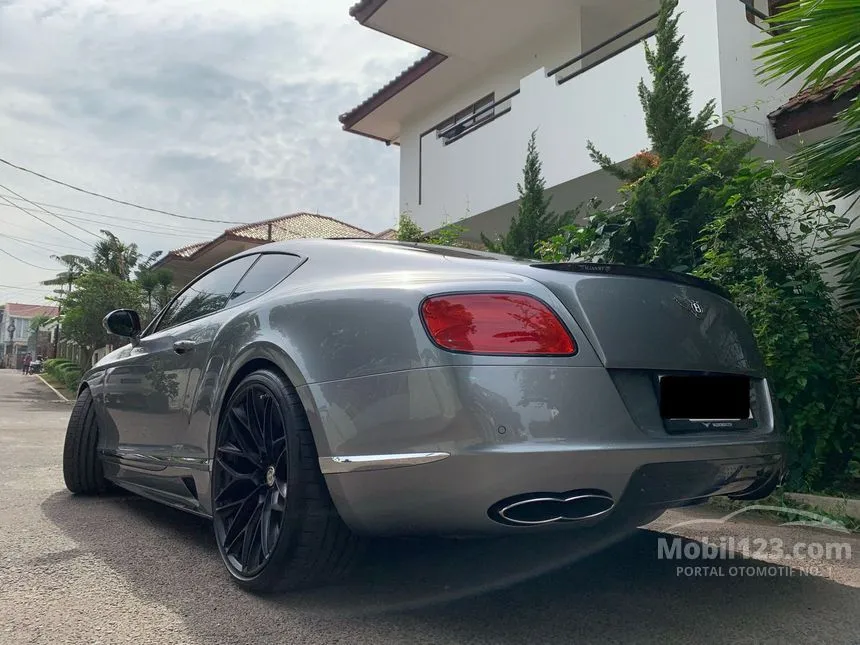2013 Bentley Continental GT W12 Coupe