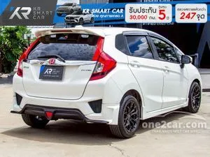 2017 Honda JAZZ 1.5 SV Hatchback