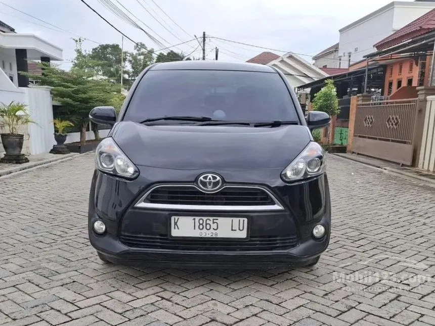 Jual Mobil Toyota Sienta 2018 V 1.5 di Kalimantan Selatan Automatic MPV Hitam Rp 185.000.000