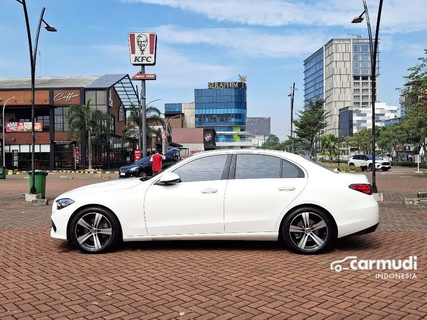 2023 Mercedes-Benz C200 Avantgarde Line Sedan