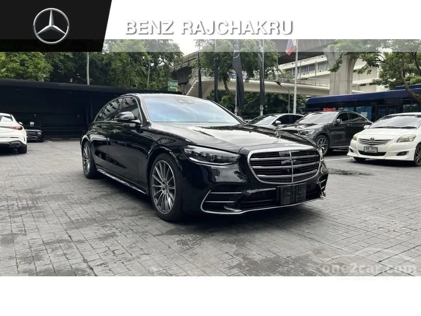 2022 Mercedes-Benz S580 e AMG Premium Sedan