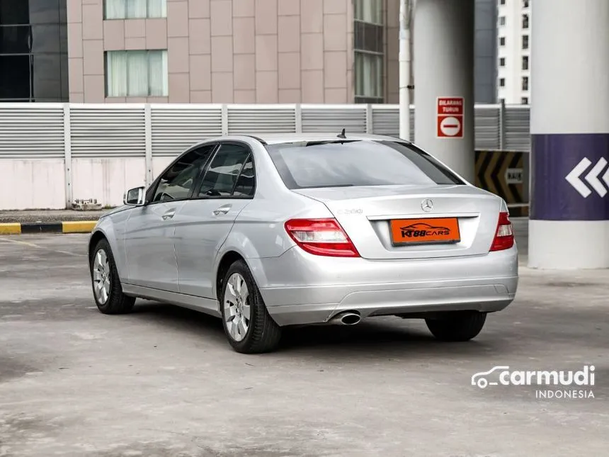 2010 Mercedes-Benz C200 CGI Sedan