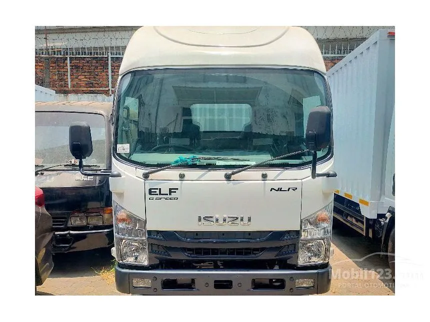 Jual Mobil Isuzu Elf 2023 NLR 3.0 di DKI Jakarta Manual Lorry Putih Rp 330.000.000