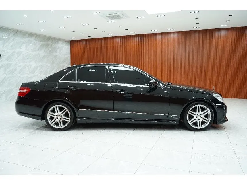 2012 Mercedes-Benz E250 Avantgarde CGI BlueEFFICIENCY Sedan