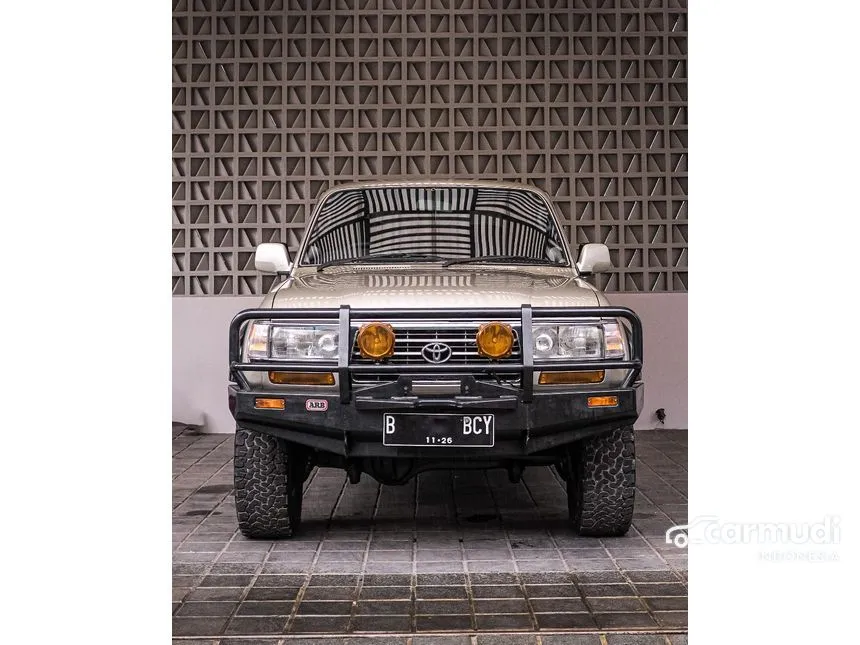 1998 Toyota Land Cruiser SUV