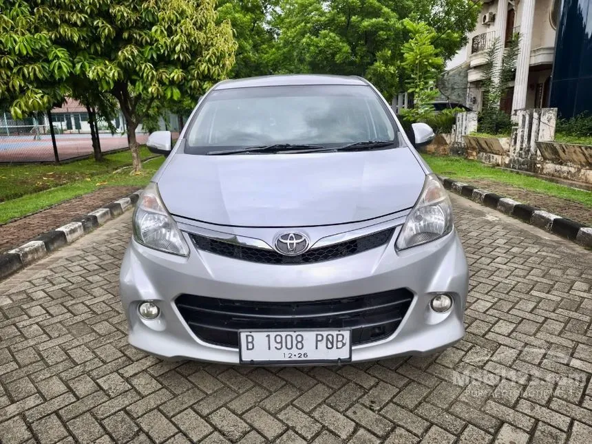 Jual Mobil Toyota Avanza 2011 Veloz 1.5 di DKI Jakarta Automatic MPV Silver Rp 117.000.000