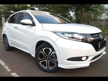 Honda HRV 1.8 JBL MATiC 2015 putih tgn 01 TERAWAT