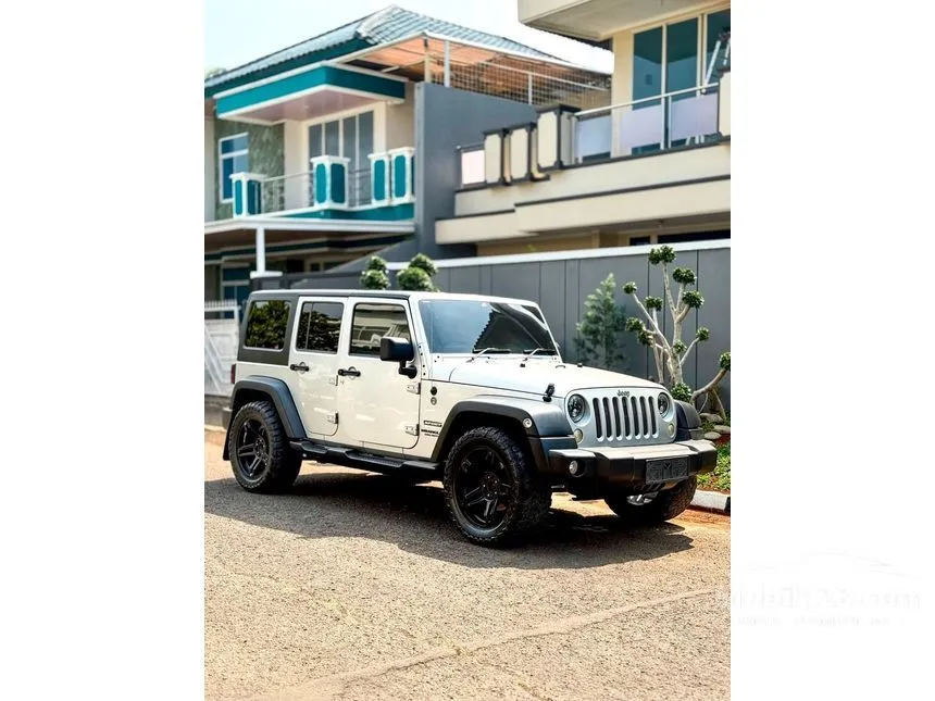 2012 Jeep Wrangler Sport Renegade Plus 4 Door SUV
