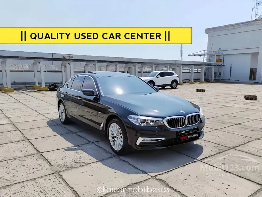 Jual Mobil BMW 530i 2019 Luxury 2.0 di DKI Jakarta Automatic Sedan Hitam Rp 566.000.000