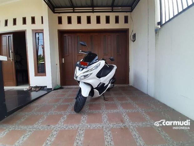 Beli Motor Honda Pcx Baru Bekas Kisaran Harga Review 21 Carmudi Indonesia