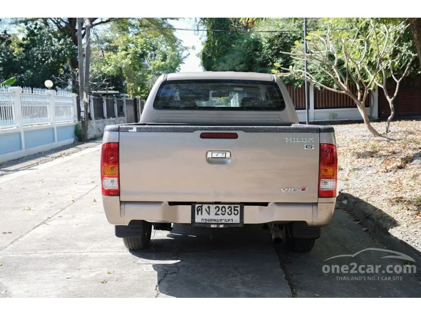 2004 Toyota Hilux Vigo G Pickup