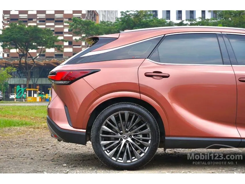 2023 Lexus RX 350h Luxury SUV