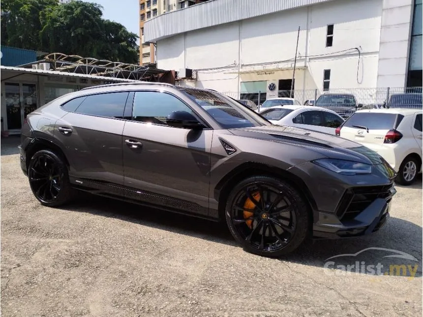 2023 Lamborghini Urus SUV