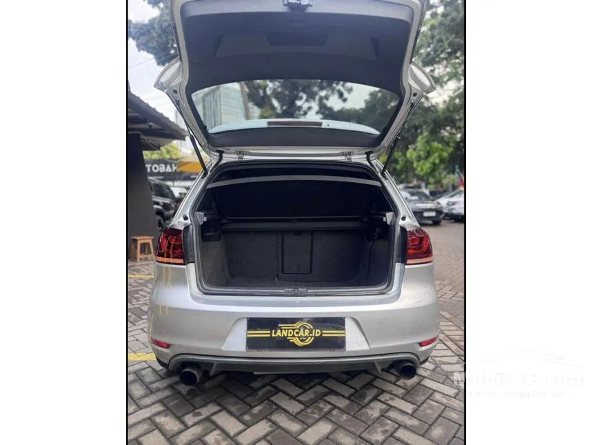 2010 Volkswagen Golf GTI 3 Door Hatchback
