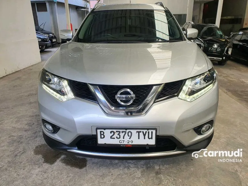 Jual Mobil Nissan X