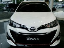 New Facelift Toyota Yaris 1.5 TRD Sportivo Hatchback