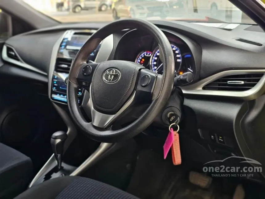 2018 Toyota YARIS E Hatchback