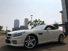 MERCEDES BENZ SLK250 AMG 2012 WHITE ON RED CBU MAGIC SKY TDP 125JT
