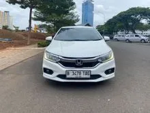 2018 Honda City 1.5 E Sedan RS Putih Good Condition TDP 5 JT
