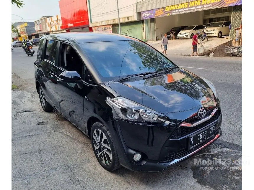 Jual Mobil Toyota Sienta 2019 V 1.5 di Jawa Timur Manual MPV Hitam Rp 198.000.000