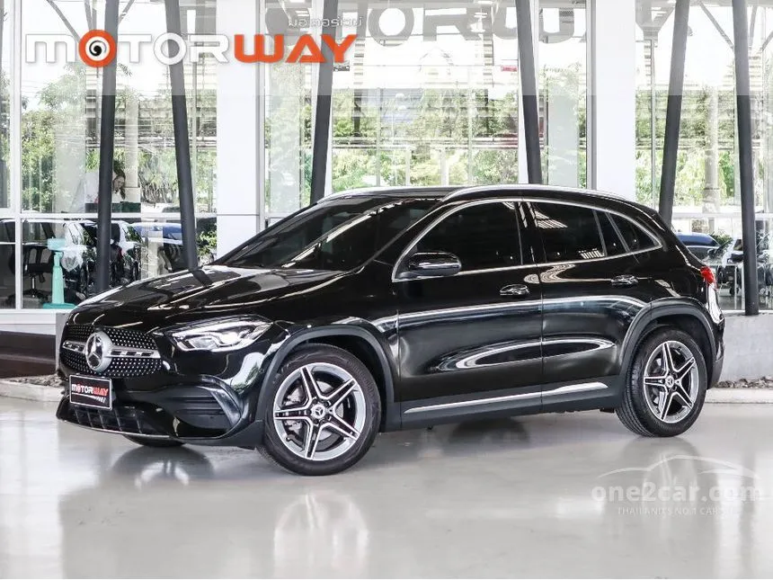 2023 Mercedes-Benz GLA200 AMG Dynamic SUV
