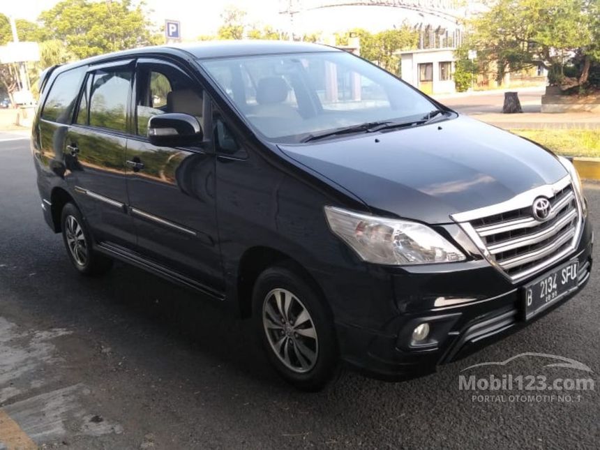 Jual Mobil Toyota Kijang Innova 2015 G Luxury 2.0 di Jawa 