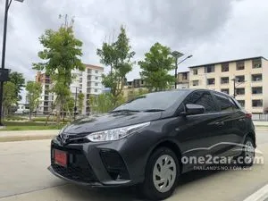 2022 Toyota YARIS 1.2 Entry Hatchback