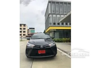 2022 Toyota YARIS 1.2 Entry Hatchback