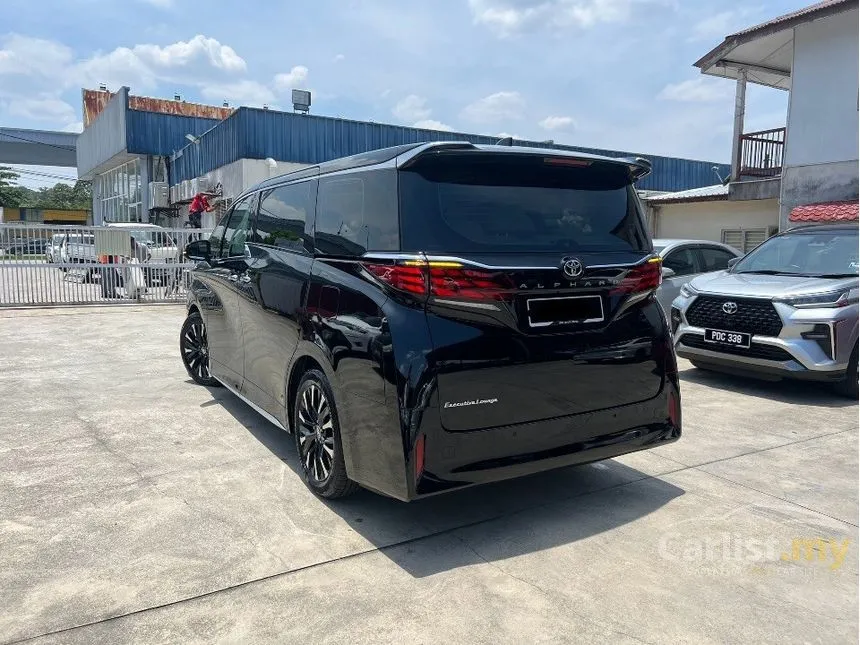 2024 Toyota Alphard Executive Lounge MPV