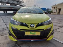 Toyota Yaris 1,5 TRD Sportivo AT 2019 Kuning, KM 5RB ANTIK