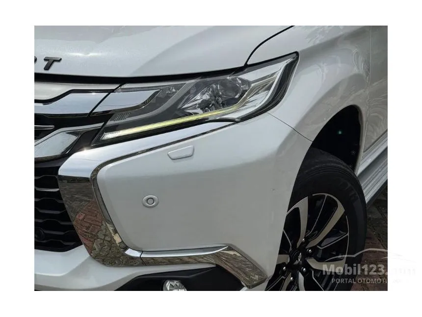 2019 Mitsubishi Pajero Sport Dakar 4X2 SUV