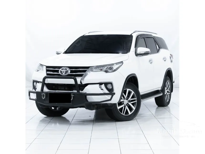 Jual Mobil Toyota Fortuner 2018 VRZ 2.4 di Kalimantan Barat Automatic SUV Putih Rp 475.000.000