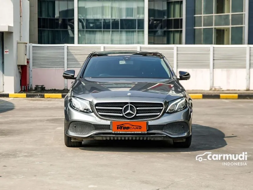 2016 Mercedes-Benz E300 Avantgarde Sedan