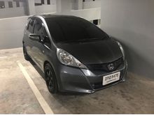 2013 Honda Jazz 1.5 (ปี 08-14) V i-VTEC Hatchback AT