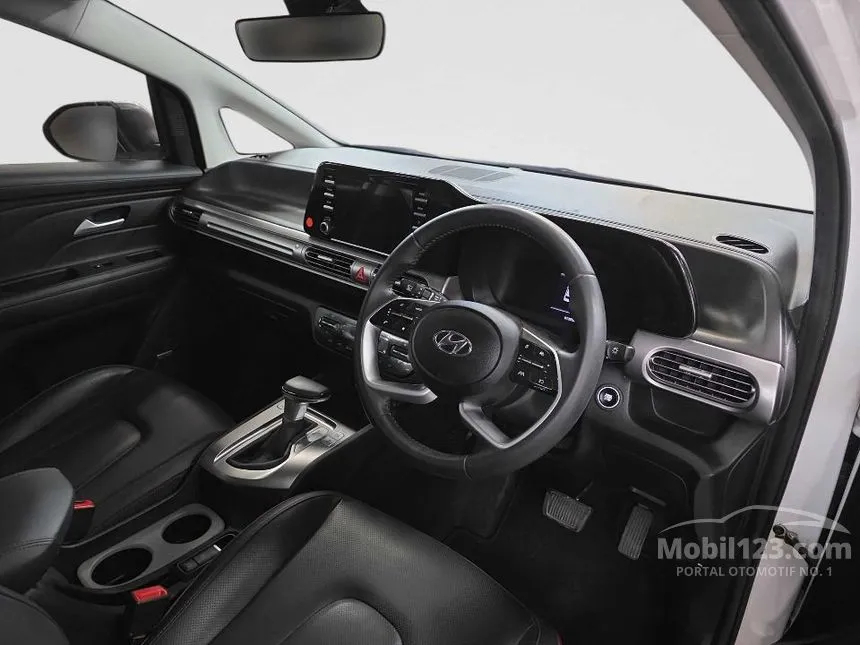 2023 Hyundai Stargazer X Prime MPV