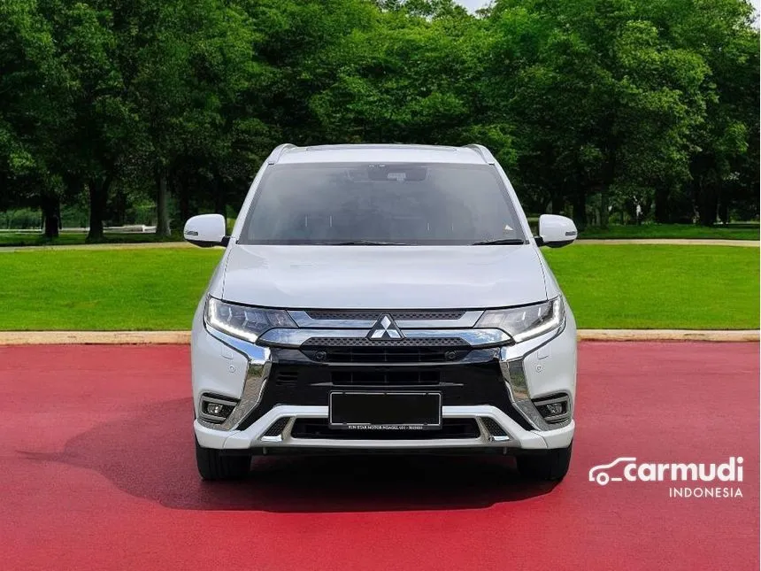 2019 Mitsubishi Outlander PHEV Wagon