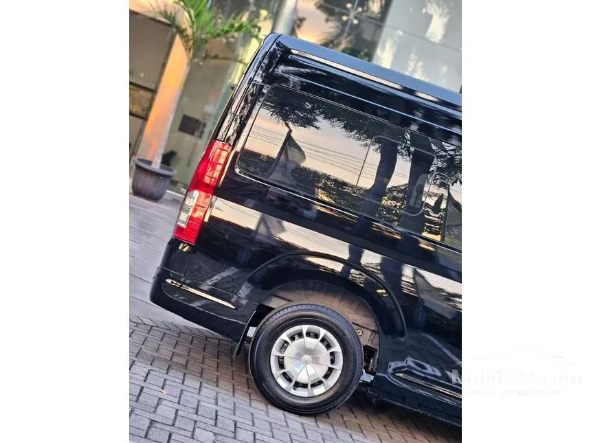 2026 Toyota Hiace Premio Van