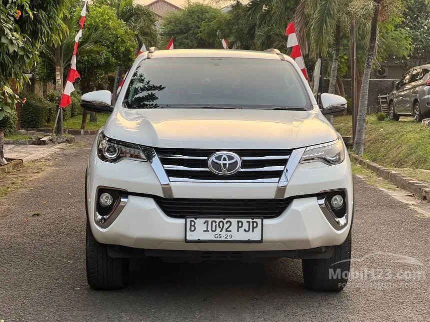 Jual Mobil Toyota Fortuner 2018 VRZ 2.4 di DKI Jakarta Automatic SUV Putih Rp 370.000.000