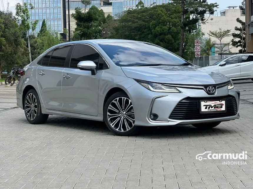 2023 Toyota Corolla Altis V Sedan