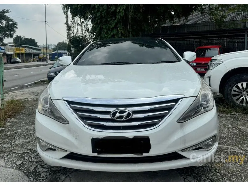 2013 Hyundai Sonata Premium Sedan