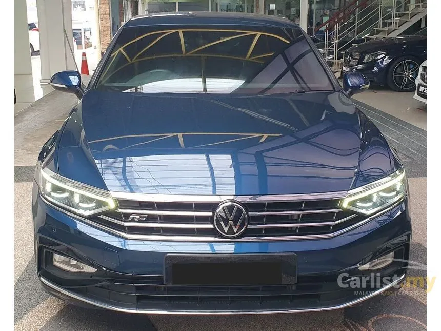 2022 Volkswagen Passat R-line Sedan