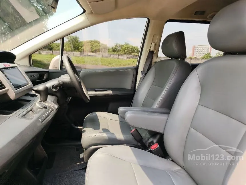 2013 Honda Freed E MPV