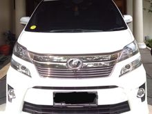 2013 Toyota Vellfire 2.4 ZG Van Wagon